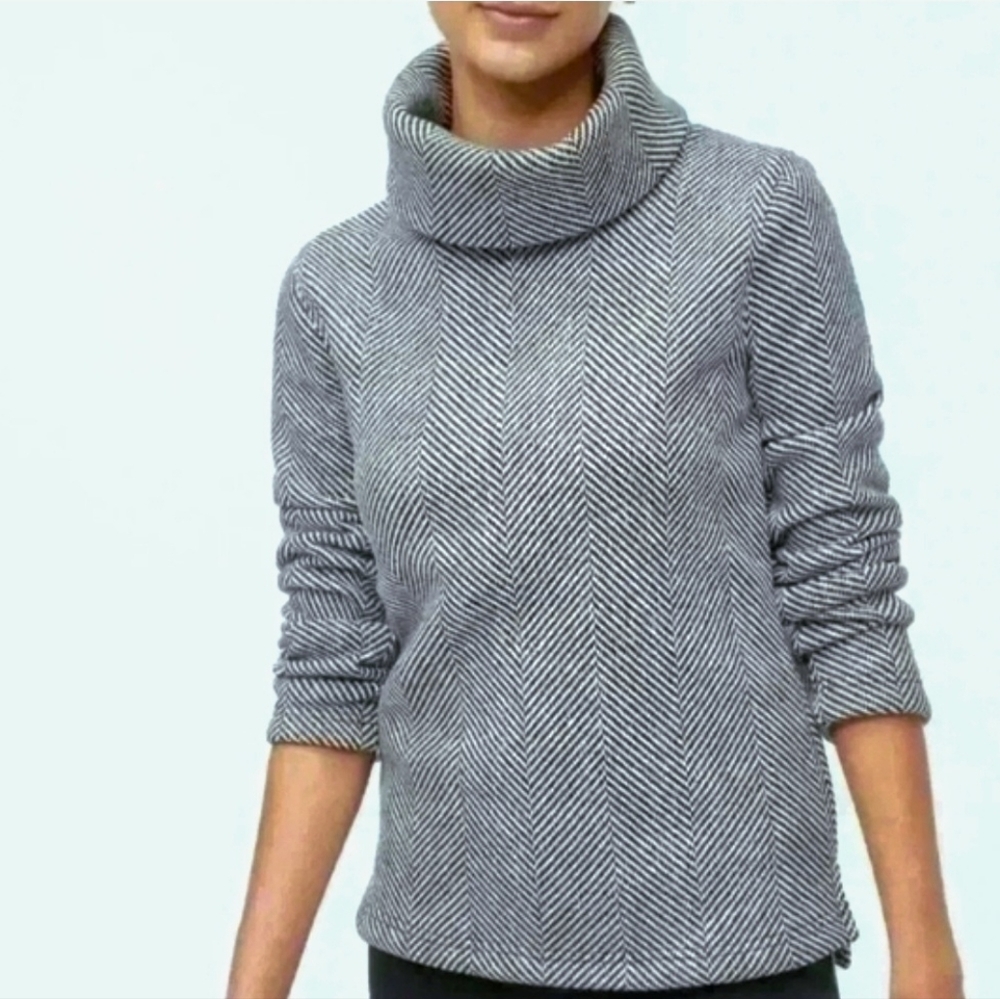 J.Crew Factory Chevron Fleece-Lined Pullover Turtleneck Sweatshirt Sz S
